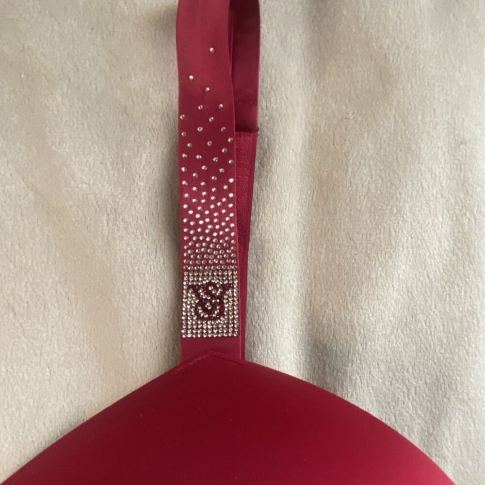 Victoria's Secret Very Sexy Push Up Bra Red 34DDD Rhinestone Adjustable - Picture 2 of 9
